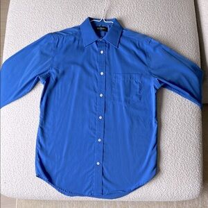 Steve Harvey Men’s Dress Shirt size M 34-35 sleeve.